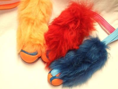 CUSHION WEBBING HANDLE CHUCKIT ULTRA BALL AND SHEEPSKIN