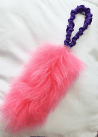 Pocket bungee sheepskin tugs