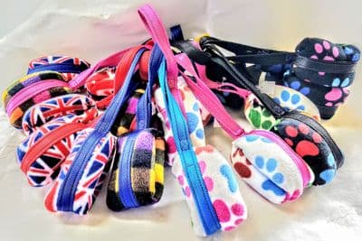 TREAT PODS  ON HANDLES