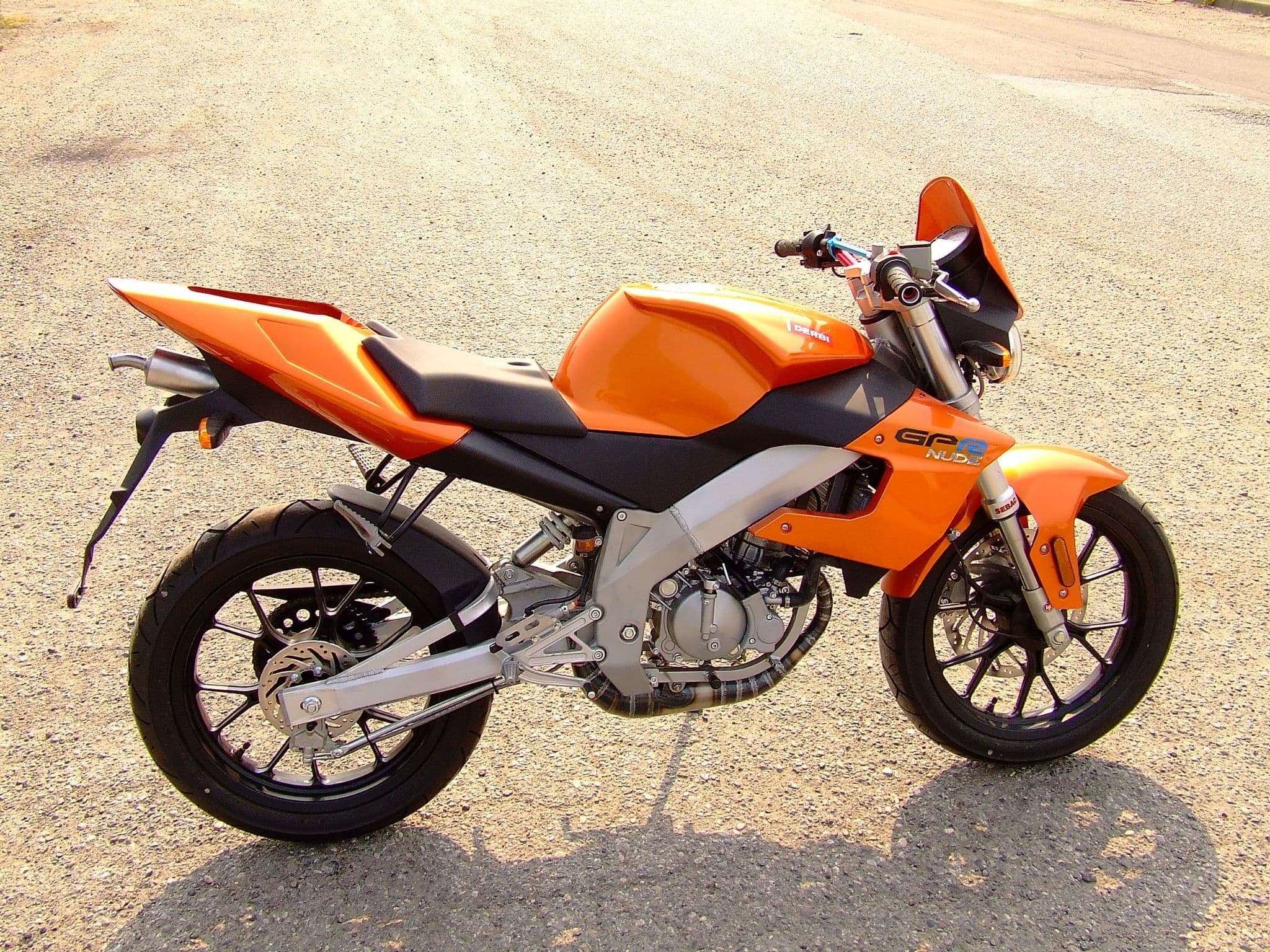 Moto Derbi 50 Gp Derbi GP1 Racing Guide D'achat Scooter 50