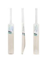 Junior Kashmir Willow Cricket Bat - Sizes 4 or 5  -  £44.99