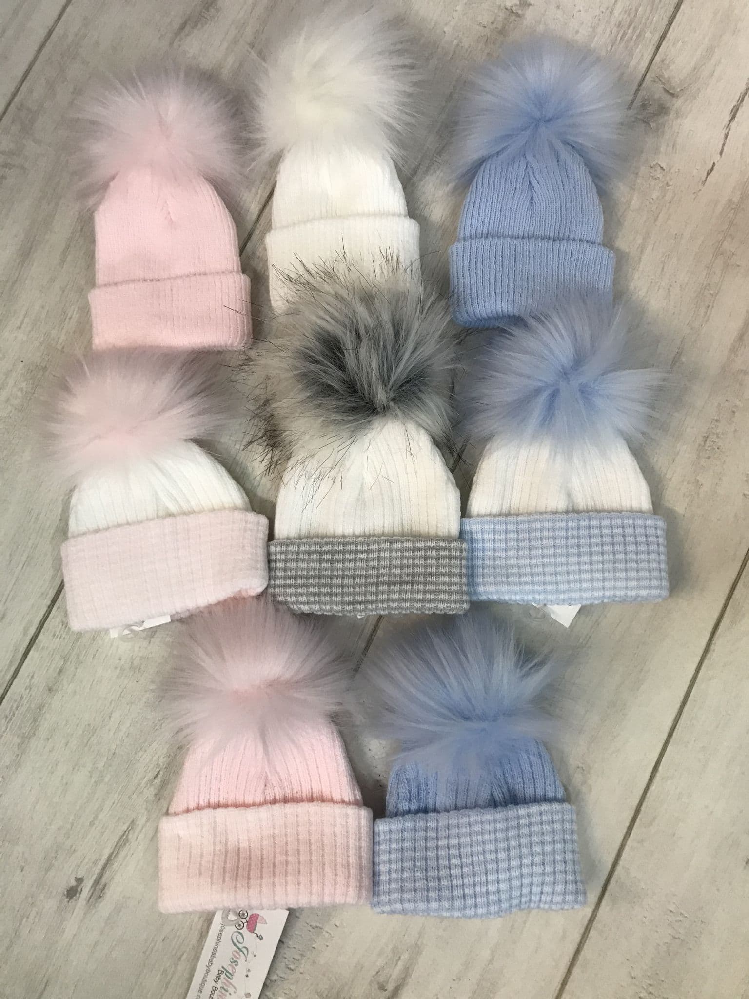 what size pom pom for a hat