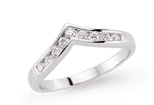 A platinum double wishbone ring