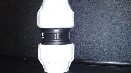 MDPE 90mm Straight Connector