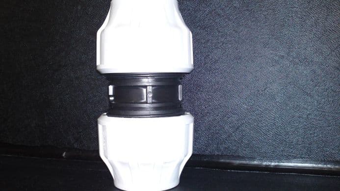 MDPE 90mm Straight Connector