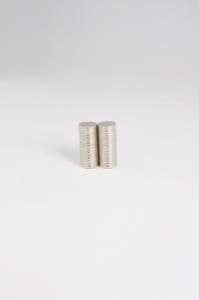 Neodymium Miniature Magnet - 8 x 0.75mm