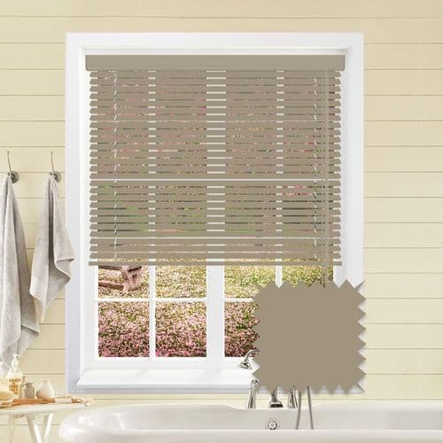 Grey Beige Aluminium venetian blind in Boutique.