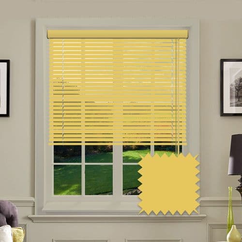 Pale Yellow Matt Aluminium venetian blind in Brushed Sand