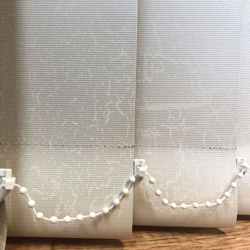 Replacement louvres /slats for vertical blinds 3.5" (89mm) PVC METZ IVORY BLACKOUT Just Blinds