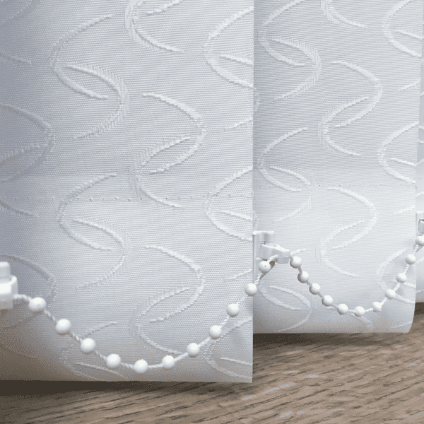 White Vertical Blind Slats, Cameo White for 3.5