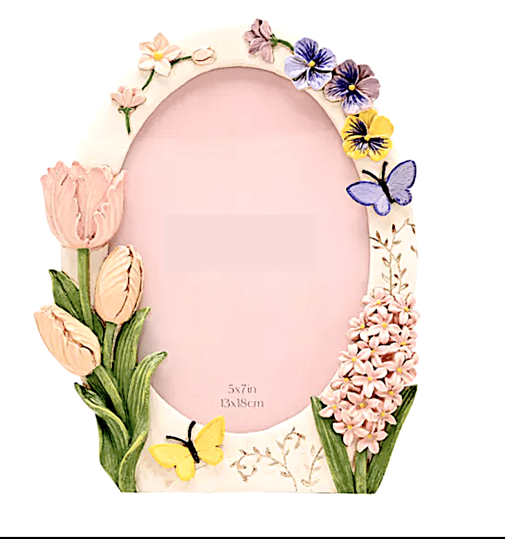 Photo frame|vintage|ornate|crystals| gifts for her|gifts for him|gifts for the home|home decor