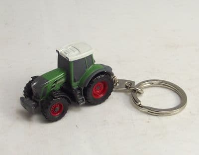 Fendt 828 Vario Tractor Key Ring