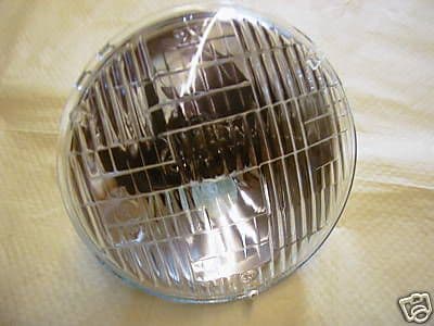 Neolite 7 Inch Classic Halogen Headlight Conversion Unit - Domed Lens, H4 Bulbs Included