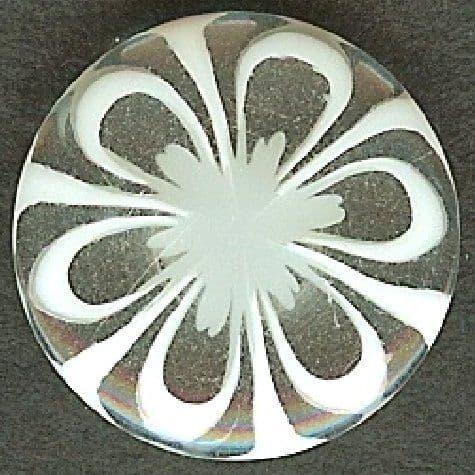 White Button B300037