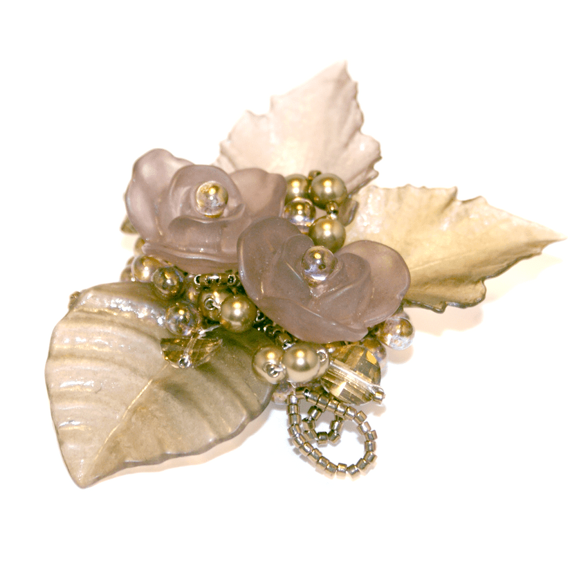 Bryony handmade bespoke nature inspired brooch