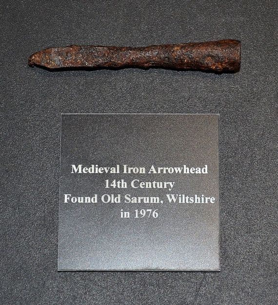 A good sized Medieval Iron socketed arrowhead found Old Sarum, Wiltshire (K25) SOLD