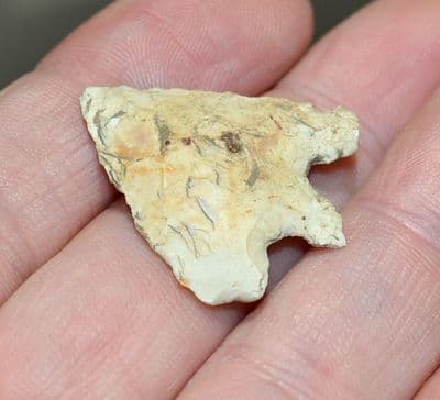 A large and pleasant Early Bronze age Barbed & Tanged flint arrowhead, North Yorkshire SOLD