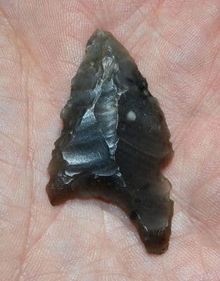 A large and superbly worked Neolithic Oblique flint arrowhead from Cambridgeshire SOLD