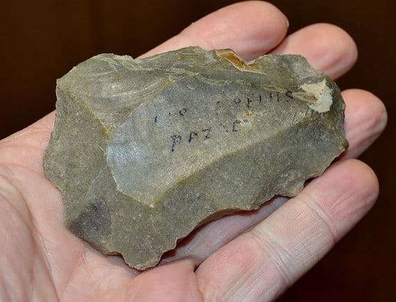 A large & excellent Paleolithic (Neanderthal) 