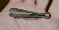 A large & pleasant pair of Roman bronze cosmetic tweezers, Oxfordshire. SOLD