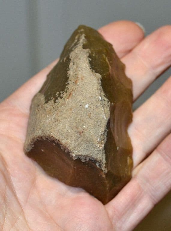 A large & superb Paleolithic Mousterian (Neanderthal) 