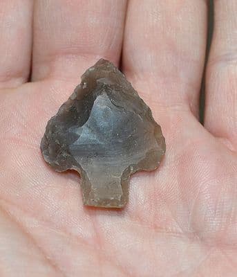 A sizeable, excellent and well worked Neolithic Tanged flint arrowhead from Kent. (M7) SOLD