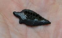 A small, finely worked Late Neolithic / Early Bronze Age Chert tanged arrowhead, Sussex (AS1) SOLD