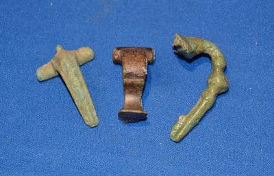 A very cheap group of 3 assorted Roman bronze Fibula Brooches from North Yorkshire (Group 3) SOLD