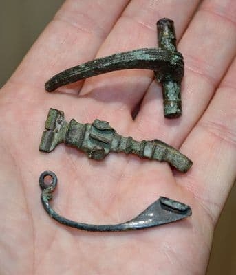 A very cheap group of 3 assorted Roman bronze Fibula Brooches from North Yorkshire (Group 5) SOLD