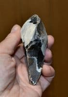 An excellent Mid-Paleolithic 