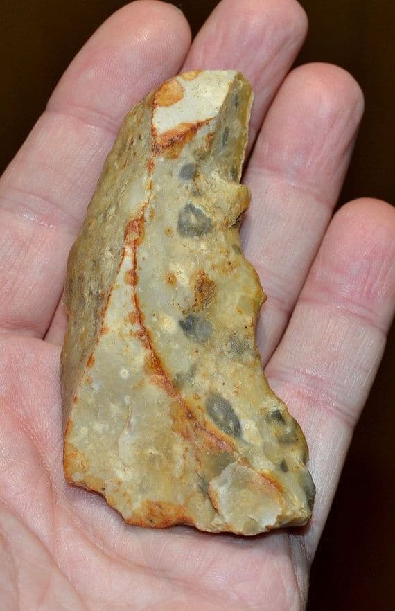 An excellent Paleolithic Mousterian (Neanderthal) 