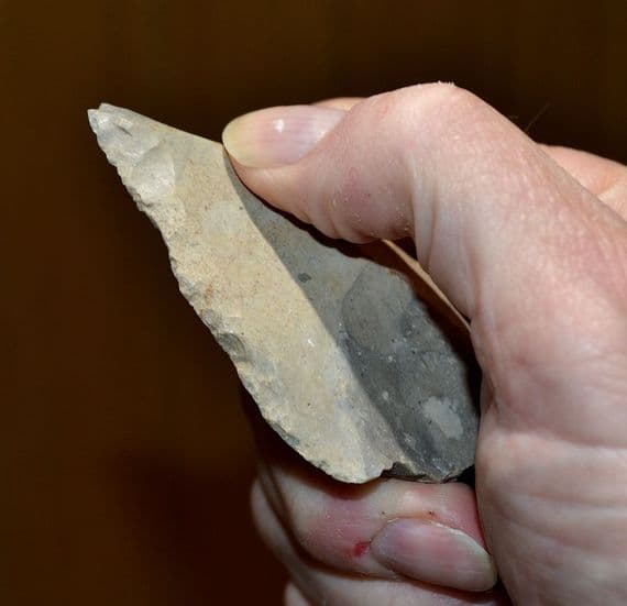 An excellent Paleolithic (Neanderthal) 