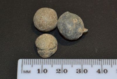 Lot of 3 x English Civil War musket balls, Battle of Harston 1643/4 (K17) SOLD