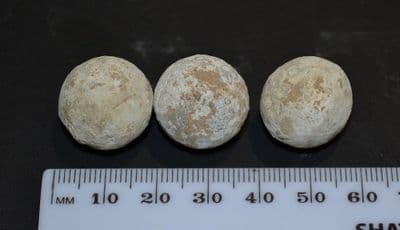 Lot of 3 x large English Civil War musket balls, Battle of Cheriton 1644 (K16) SOLD