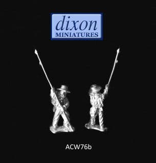 Dixons 25mm/28mm ACW: ACW076b Zouave Standard Bearer (Boater) x 1