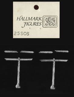 Hallmark 25mm Scenics 25SC06 Wooden Signpost (x 2)