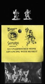 Naismith Design 15mm Samurai Range S11 Unarmoured Monk with Musket (5 figs only)