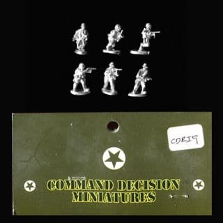 Skytrex 15mm WW2 CDRI09 Russian SMG Figures (x 6)