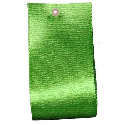15mm Berisfords Satin Ribbon Emerald Green (23) - 1 Metre Length
