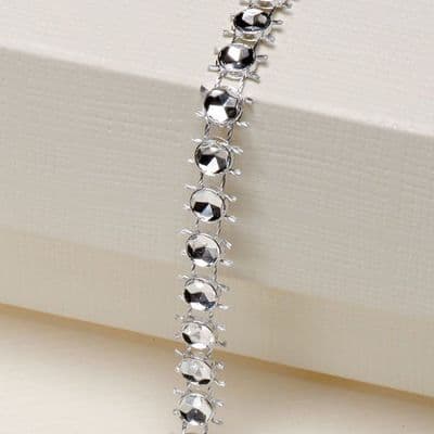 Plastic Diamante Effect 1 Row Silver