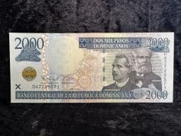 Dominican Republic, 2000 Pesos 2012, AUNC, BKN2027