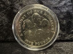 Guernsey, 5 Pounds 2001 (Century of Monarchy), No COA, OS655