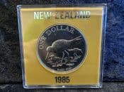 New Zealand, One Dollar 1985 (Black Stilt), in Case, OS640