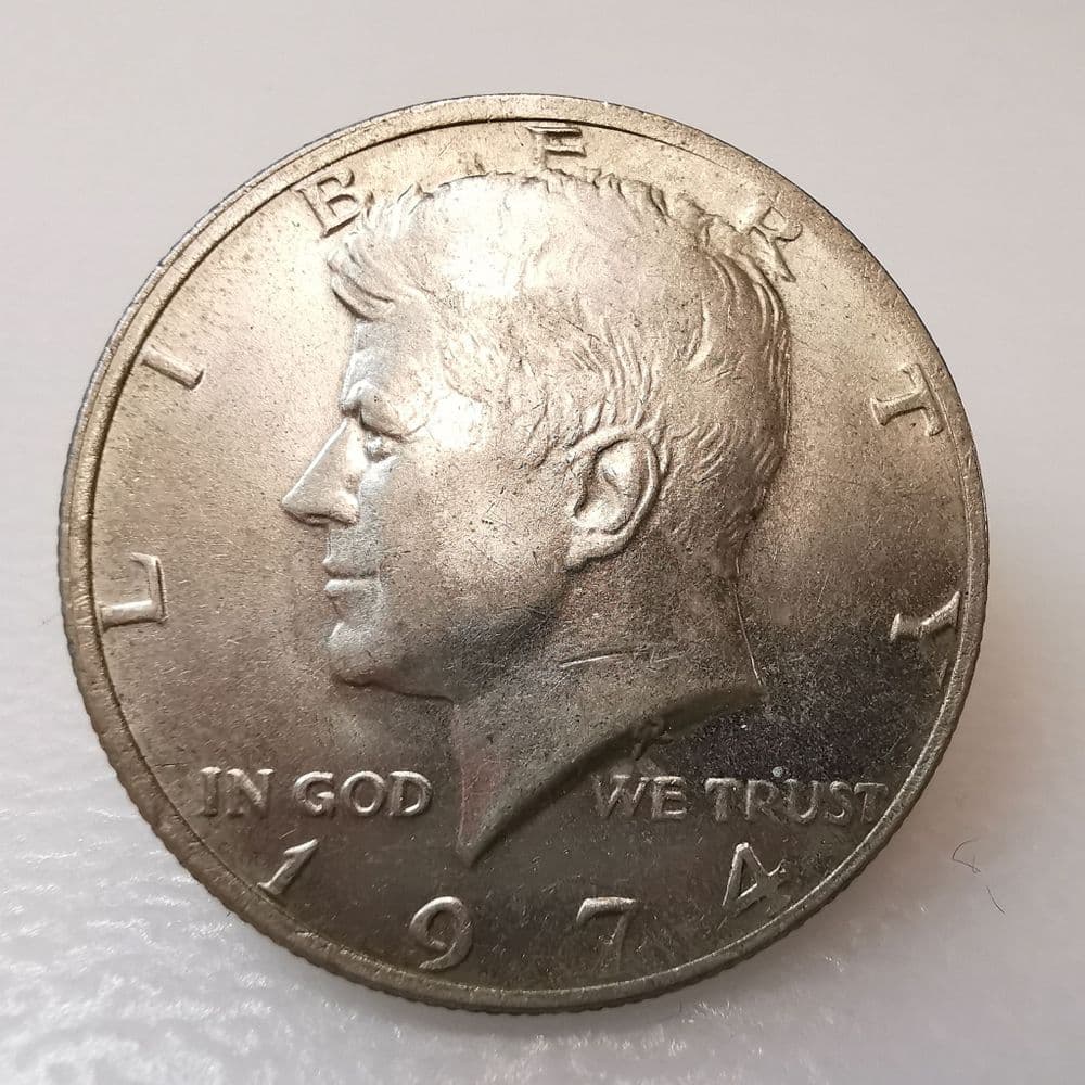 USA Kennedy 1 2 Dollar 1974 AEF AA683 fans-of-better-call-saul-the-kennedy-half-dollar-first-minted-in