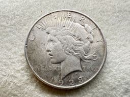 USA, Silver (.900), Peace Dollar 1923, VF, CS11418
