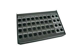 Caja metálica para 32 conectores de entrada y 8 de salida MARK XLR 32