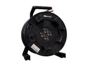 Carro con bobina de cable audio. 4 conector XLR 3 macho aéeos. 4 XLR hembra base MARK M DRUM XL 435