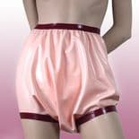 Culotte en latex avec large bande de cuisse