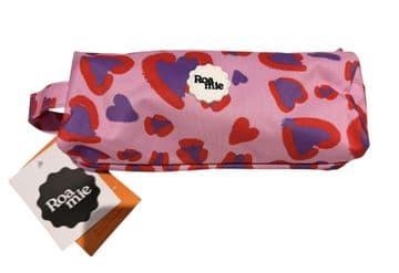 Roamie - Heart pencil case