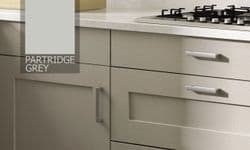 715x447mm Mornington Shaker Partridge Grey Door